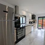 Moderne Et Renove Avec Carport Et Local A Au Calme Pres Des Vosges - Fr-1-589-342 度假居 Vienville