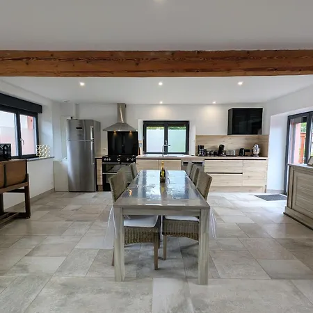 Moderne Et Renove Avec Carport Et Local A Au Calme Pres Des Vosges