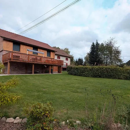 Nyaraló Moderne Et Renove Avec Carport Et Local A Au Calme Pres Des Vosges - Fr-1-589-342 *