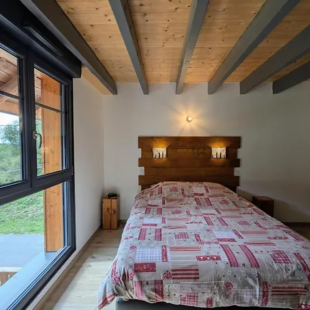 Nyaraló Moderne Et Renove Avec Carport Et Local A Au Calme Pres Des Vosges - Fr-1-589-342 Vienville