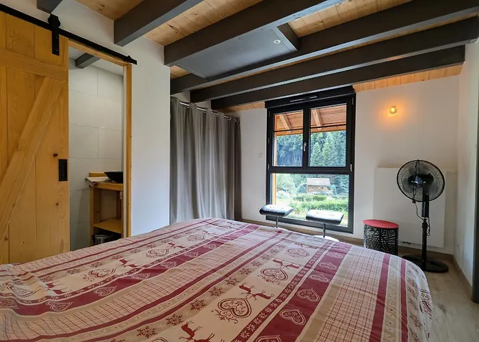 Prázdninový dům Moderne Et Renove Avec Carport Et Local A Au Calme Pres Des Vosges - Fr-1-589-342