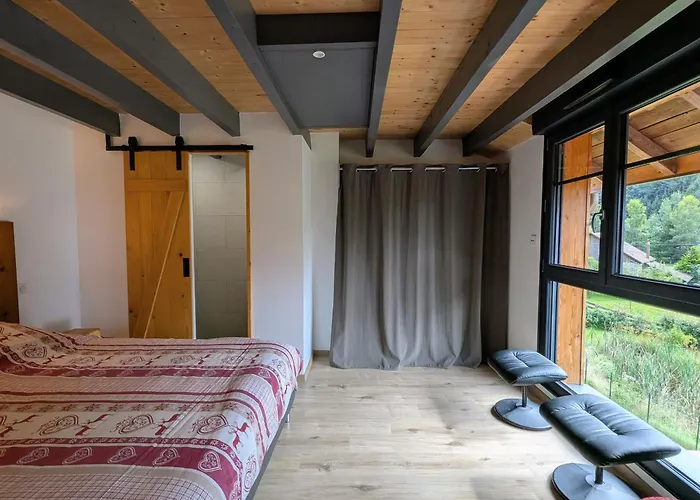 Moderne Et Renove Avec Carport Et Local A Au Calme Pres Des Vosges - Fr-1-589-342 * Vienville